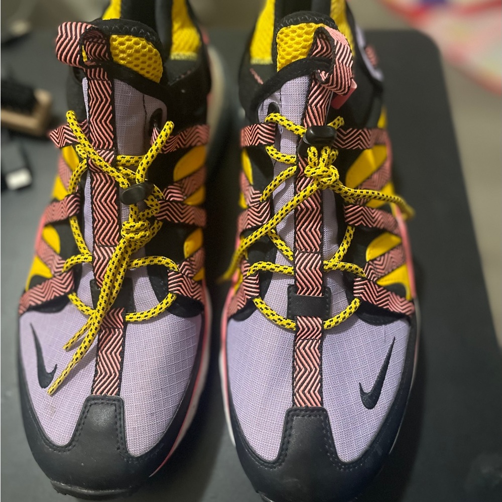 Nike Air Max 270
Bowfin Atomic Violet 2018